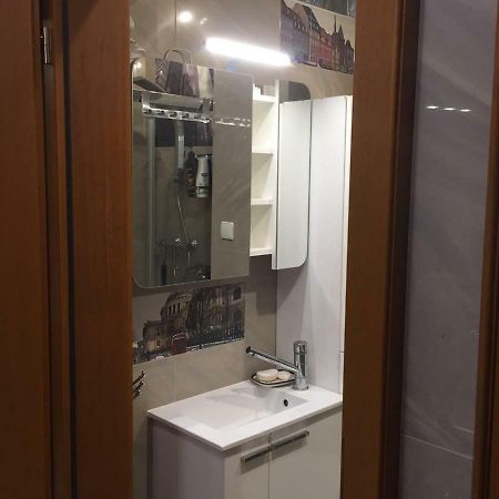 Karmelek Apartment Варшава Екстериор снимка